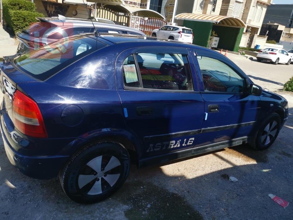 Opel Astra